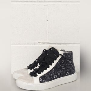 new P448 Star High Top Sneaker In Sting sz36 US 5.5-6 Floral Printed White Black